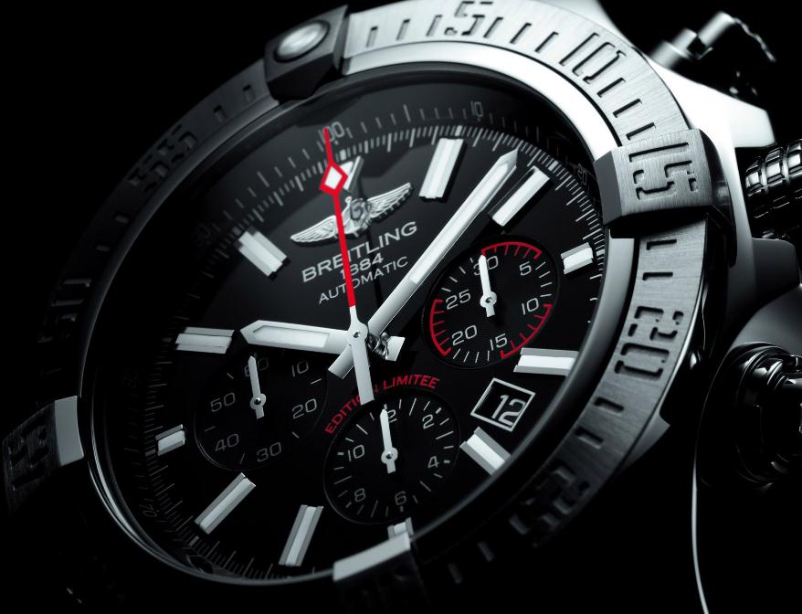 The black dials fake Copy Breitling Avenger AB01901A watches have luminant hour marks and hands and date windows. 