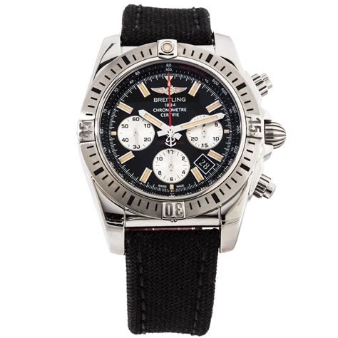 The sturdy fake Breitling Chronomat AB01154G watches are made from stainless steel.
