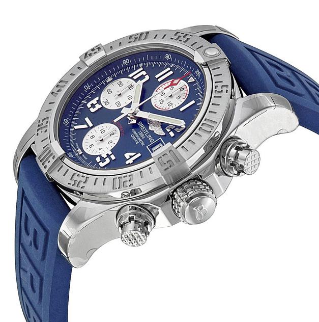 The sturdy copy Breitling Avenger A1338111 watches are made from stainless steel.