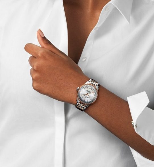 The white dials fake watches are designed for females.